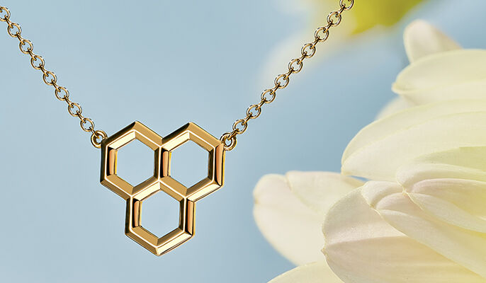 Beehive necklace online